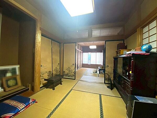 2F南側和室温かい日差しが差し込む南側の和室です！
