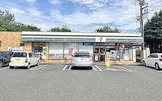 セブン-イレブン 富士市富士根店 1750m