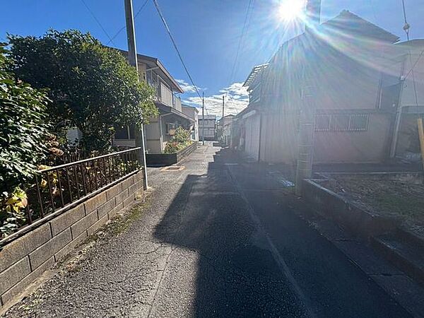 前面道路含む現地写真