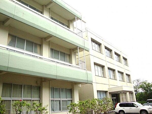 沼津市立大平中学校 1320m