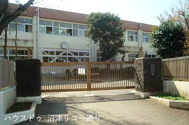 沼津市立原中学校 550m