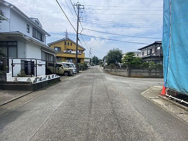 前面道路含む現地写真