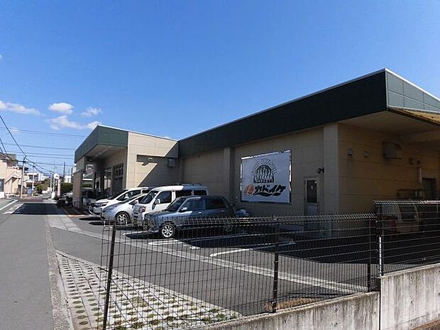 スーパーカドイケ本店 1000m