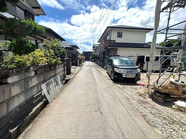 前面道路含む現地写真