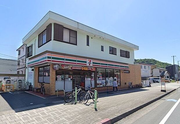 セブン-イレブン 清水町黄瀬川店 950m