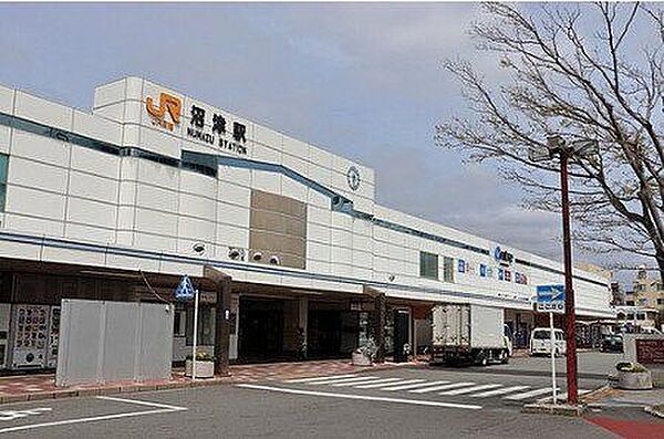 沼津駅 600m