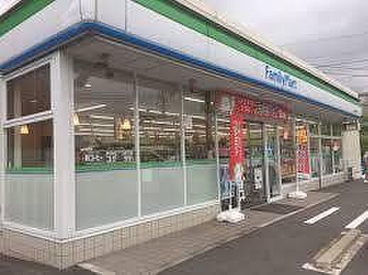 ファミリーマート沼津岡一色南店 550m