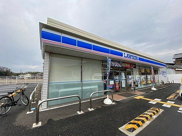 ローソン姫路横関店 徒歩21分。 1670m