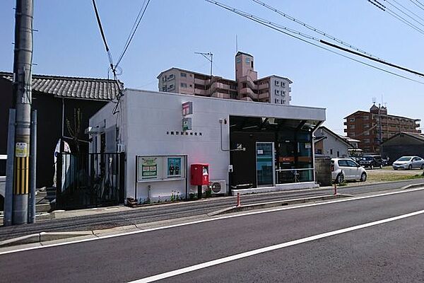 本龍野駅前郵便局 徒歩24分。 1920m