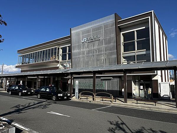 本竜野駅(JR西日本 姫新線) 徒歩23分。 1820m