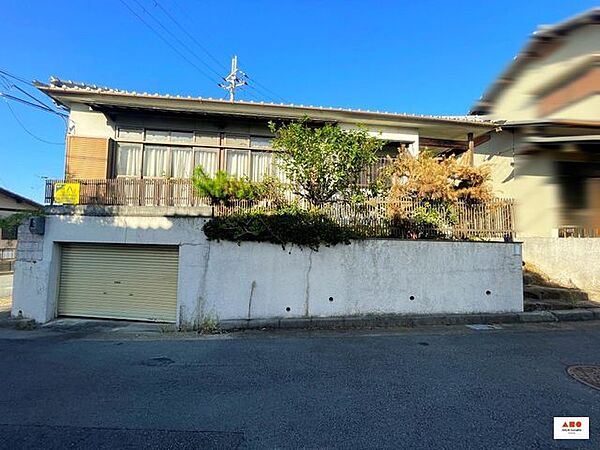 外観：328000544064