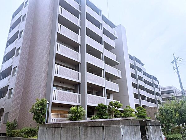 外観：327002974309