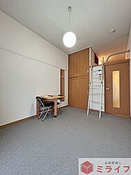 レオパレスたつみ 3階1Kのリビング/ダイニング