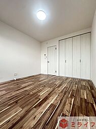 エムフラット衣摺I 2階1Kのリビング/ダイニング