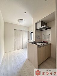 ハーモニーテラス杭全II 2階1DKのリビング/ダイニング