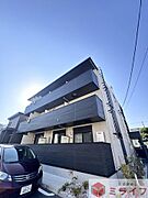 出戸駅より徒歩10分 築2年9ヶ月 3階建の賃貸物件