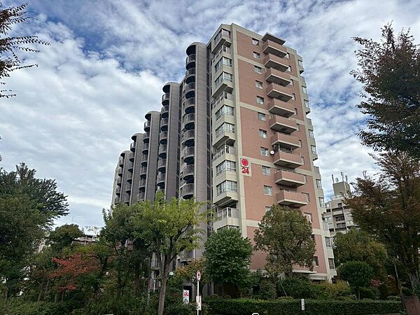 外観：327001640071