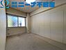 室内：約5.5帖の洋室