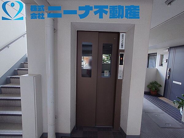 エレベーターあり