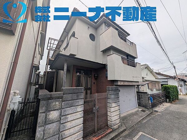 外観：327002345745