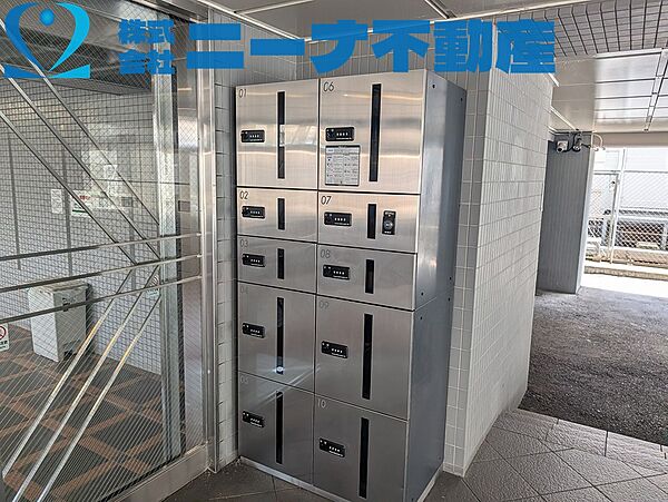 宅配ボックス