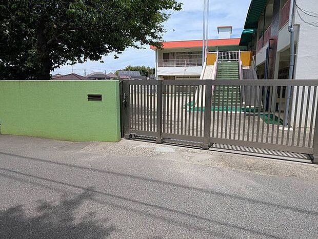 すずらん幼稚園 460m