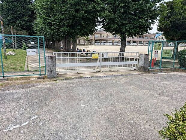 船橋市立三山小学校 1210m