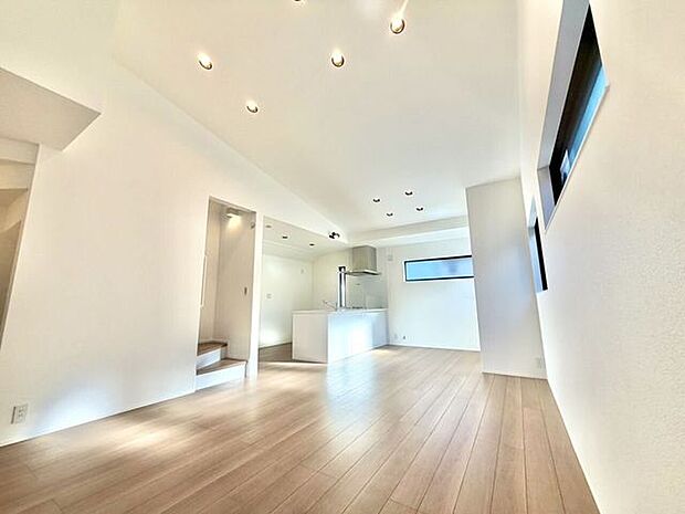 2階にある広々としたリビングです。