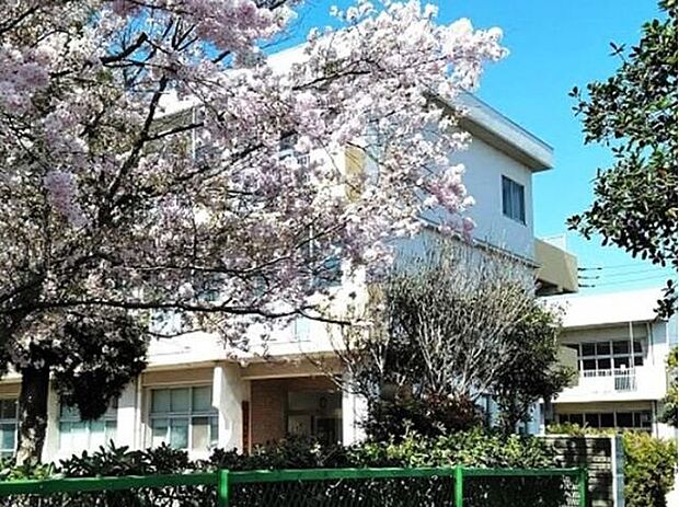 千葉市立磯辺中学校 310m