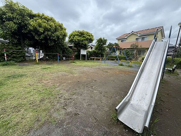 七林ふれあい公園 410m