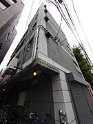 新宿御苑前駅より徒歩9分 5階 築49年の賃貸物件