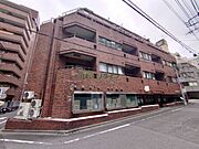 新宿御苑前駅より徒歩6分 3階 築41年8ヶ月の賃貸物件
