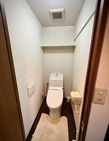 トイレを拡大表示