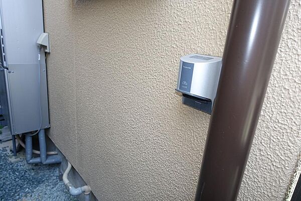 電気自動車用プラグ