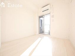 JR東海道本線 金山駅 徒歩8分の賃貸マンション 6階1Kのリビング/ダイニング