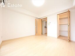 名古屋市営名城線 金山駅 徒歩8分の賃貸マンション 8階1Kのリビング/ダイニング