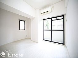 名古屋市営鶴舞線 鶴舞駅 徒歩7分の賃貸マンション 2階1Kのリビング/ダイニング