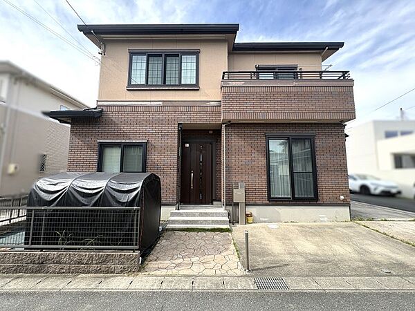 駅から徒歩約6分の閑静な住宅街に位置しております♪利便性と落ち着きが両立した立地です！