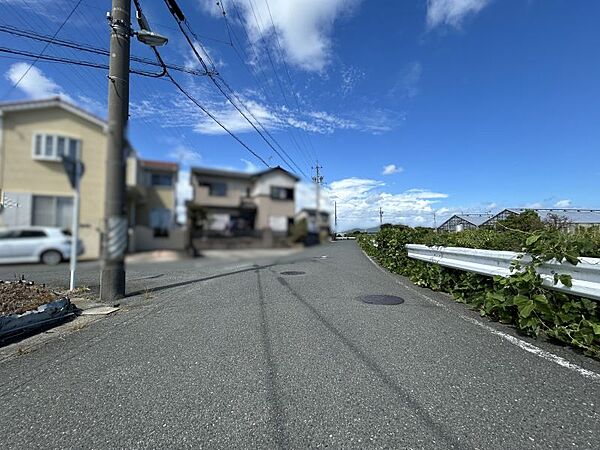 豊川駅へ徒歩約19分！日常の通勤・通学だけでなく休日のお出かけにも便利です♪