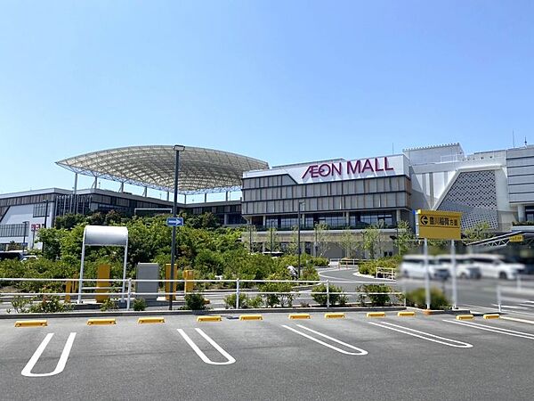 イオンモール豊川まで徒歩約19分