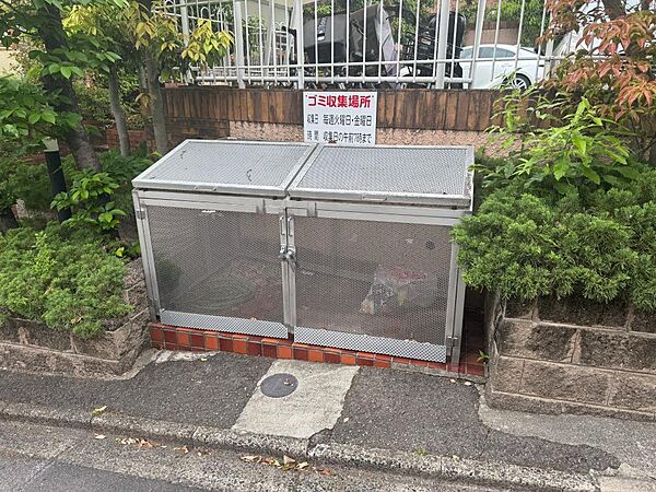 ゴミ置き場