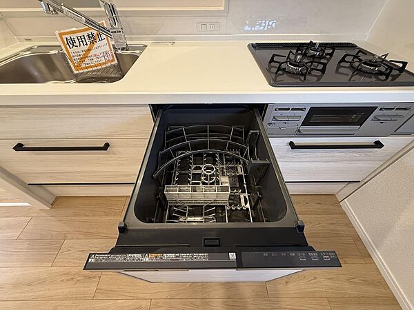 便利なビルドイン食洗器付きです！