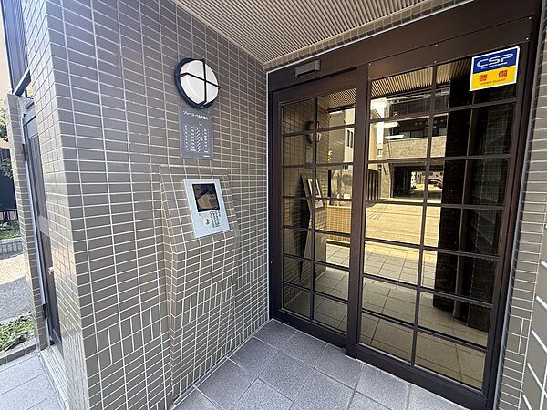 安心安全なオートロックもしっかりあります！