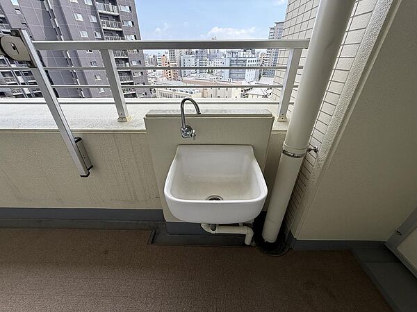 バルコニーにはスロップシンク付き！