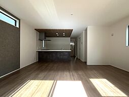 リビング/ダイニングの画像