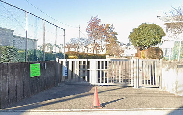 町田市立鶴間小学校