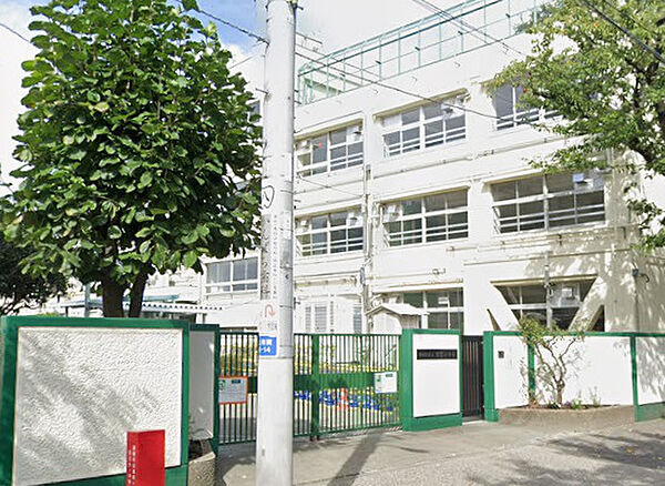 世田谷区立用賀小学校