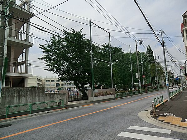 世田谷区立赤堤小学校