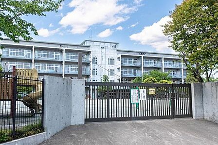 船橋小学校