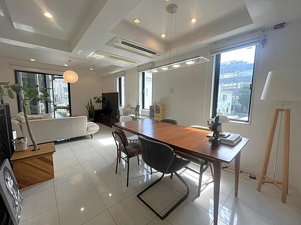 リビング/ダイニング